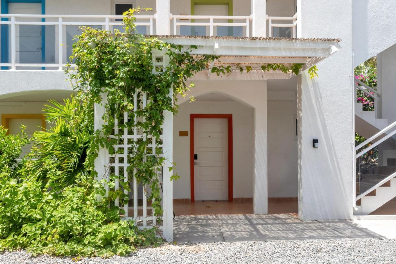 Maho Beach House - Spacious 1 Bedroom Suite المظهر الخارجي الصورة